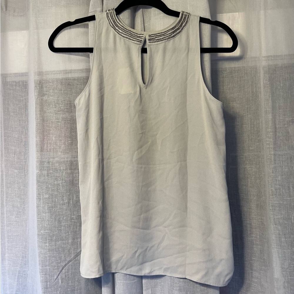 Light Grey Ann Taylor Chiffon Tank Crew Neck Keyhole Back